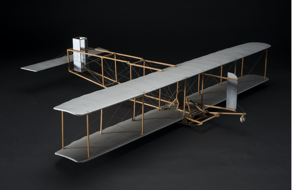 Model of the 1911 Wright brothers' glider